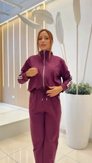 Conjunto moletom com listras laterais