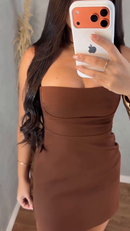 vestido alfaiataria beni