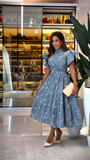 Vestido em lyser forrado